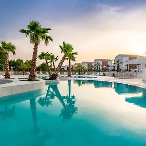 Aparthotel Pareus